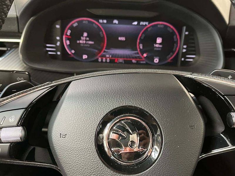 Škoda Kamiq (2023) 1.0 TSI Monte Carlo - fotka 17 z 20