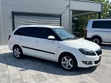 Škoda Fabia (2011) 1,6 TDI 66 Kw Ambition - náhled 2