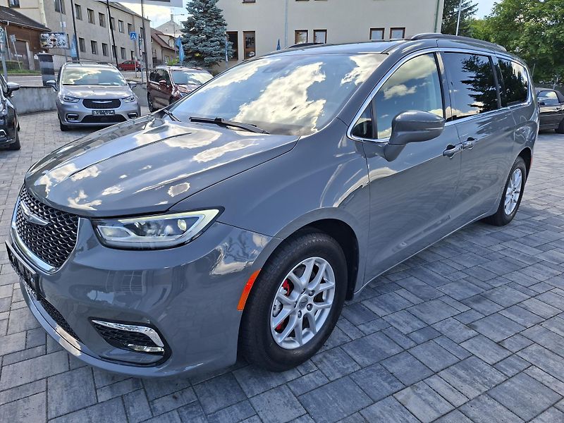Chrysler Pacifica (2022) 3,6L V6, 7míst, kůže, servis - fotka 3 z 46