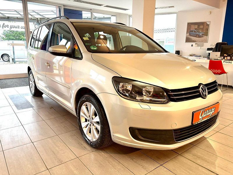 Volkswagen Touran (2011) 2.0 TDI KLIMA TEMPOMAT - fotka 3 z 15