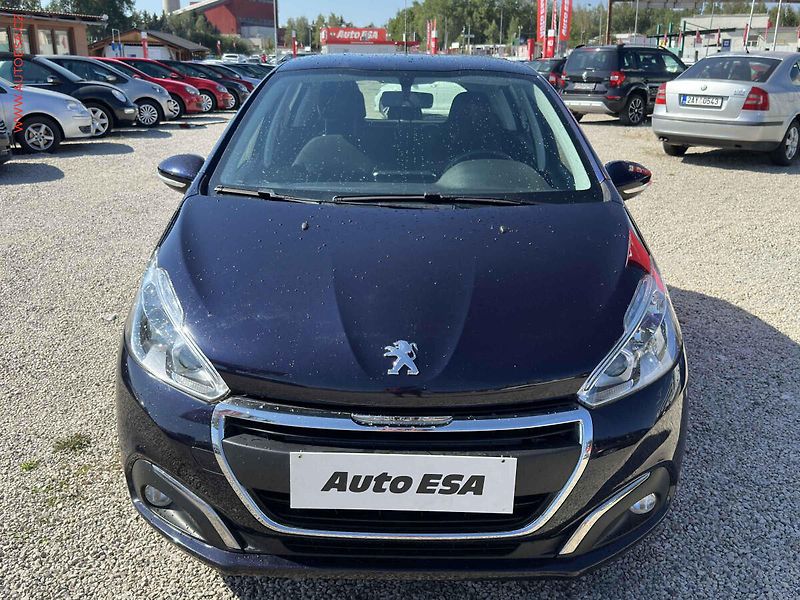 Peugeot 208 (2019) 1.2i, ČR, AC - fotka 2 z 19