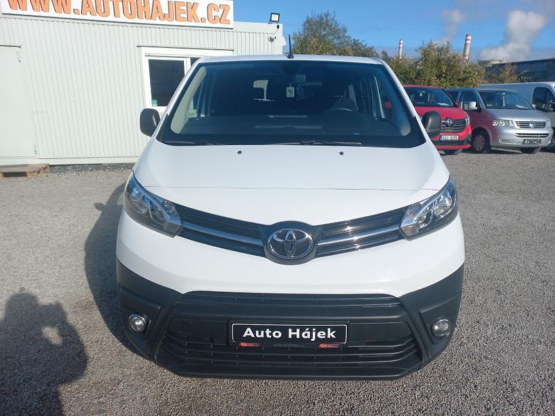 Toyota ProAce Verso (2023) 2.0D-4D 106kW L2 9-míst ČR DPH - fotka 3 z 17