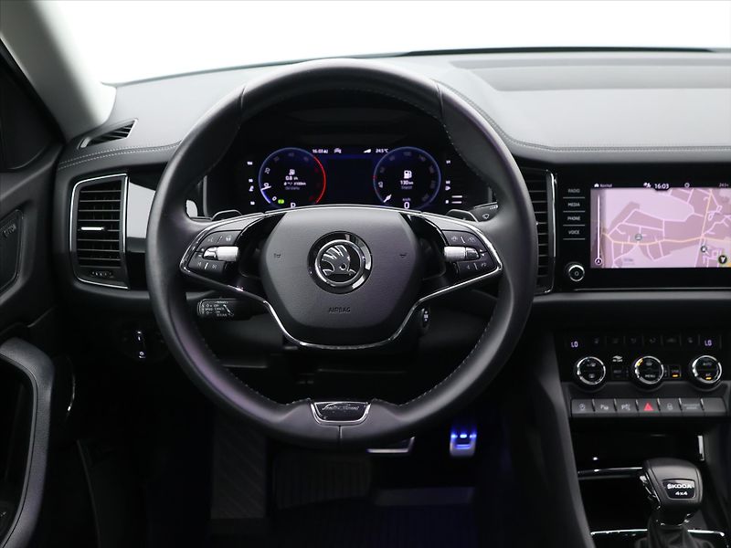 Škoda Kodiaq 2,0 TDI 147kW DSG 4x4 L&K CZ D - fotka 20 z 36