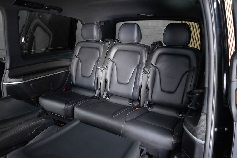 Mercedes-Benz Třídy V V 300d 4MATIC*AMG*TAŽNÉ*DPH* - fotka 16 z 39