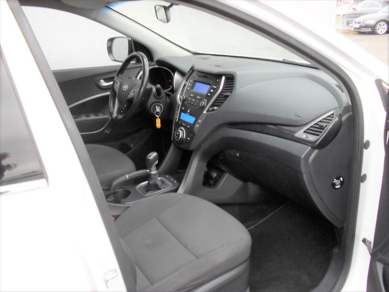 Hyundai Santa Fe 2,2 CRDi Premium 4WD Manuál!! - fotka 20 z 34