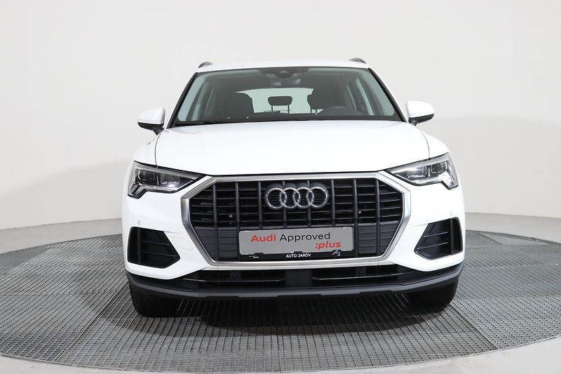 Audi Q3 TFSI 1,5 Stronic - fotka 2 z 26