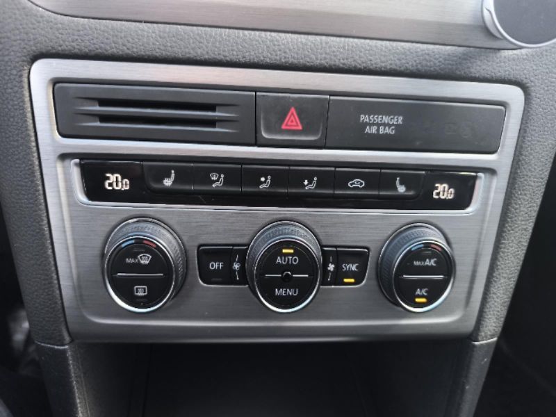 Volkswagen Golf Sportsvan 1.4 TSi Comfort edition - fotka 15 z 24