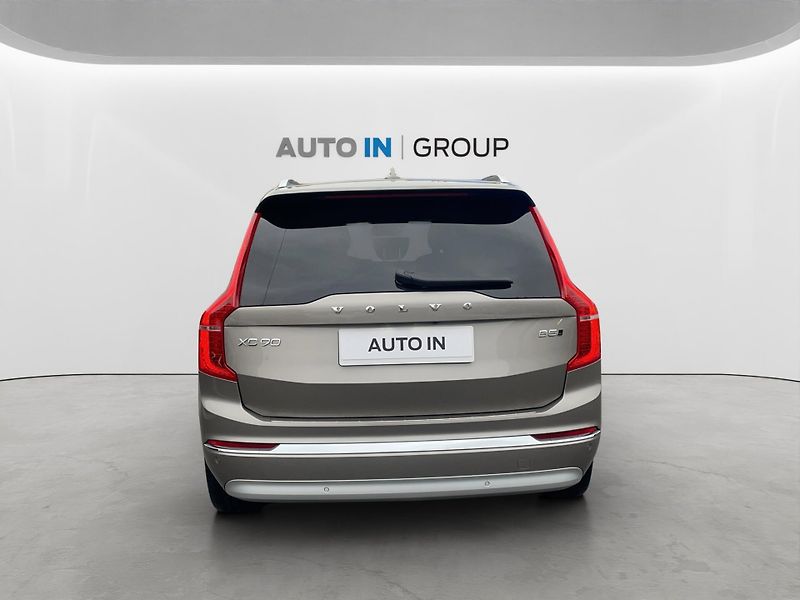 Volvo XC90 (2021) B5, 4X4, VZDUCH, ADAPT.SVĚTLA - fotka 5 z 22