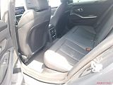 BMW Řada 3 330d xDrive Touring - náhled 14