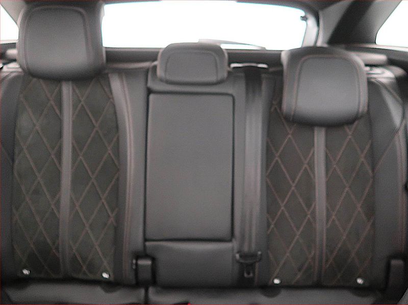 Peugeot 3008 (2017) GT Line 2.0 BlueHDi, Automat - fotka 8 z 14