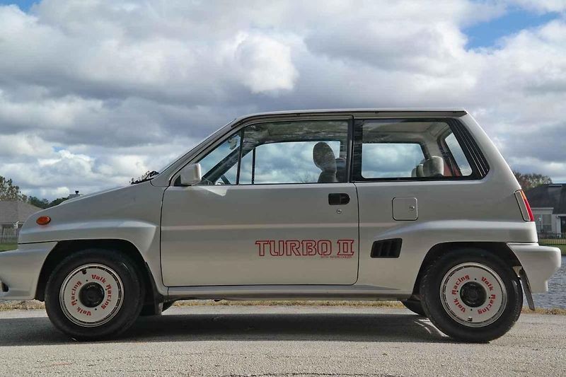 Honda City Turbo a Motocompo