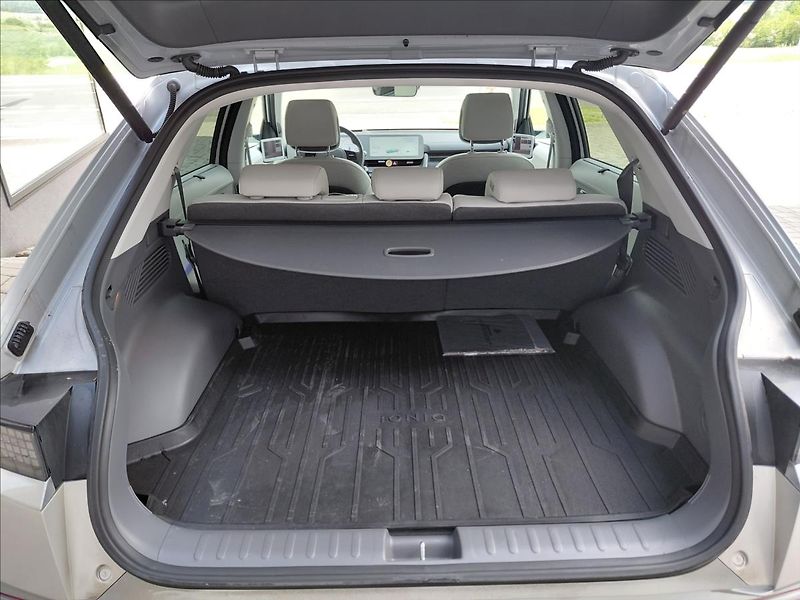 Hyundai Ioniq POWER4×2 STYLE PREM TECH - fotka 19 z 27