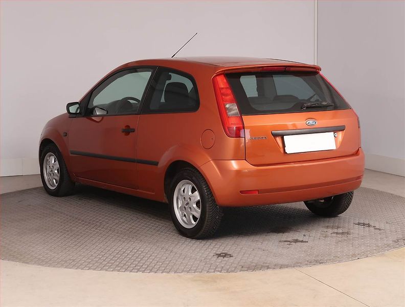 Ford Fiesta (2003) 1.6 16V, jezdí výborně - fotka 4 z 15