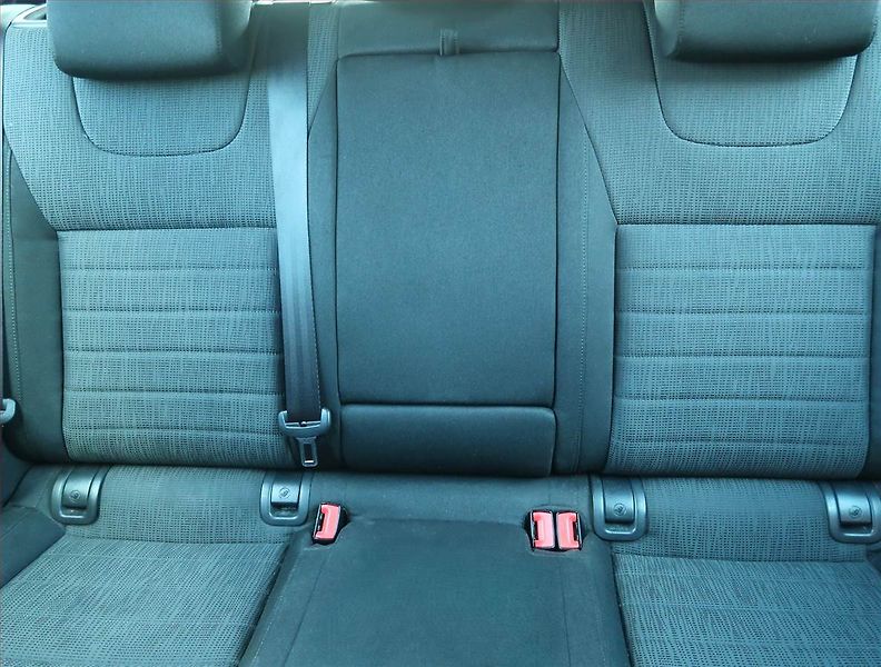 Škoda Octavia (2014) Style 1.6 TDI, Serv.kniha - fotka 10 z 16