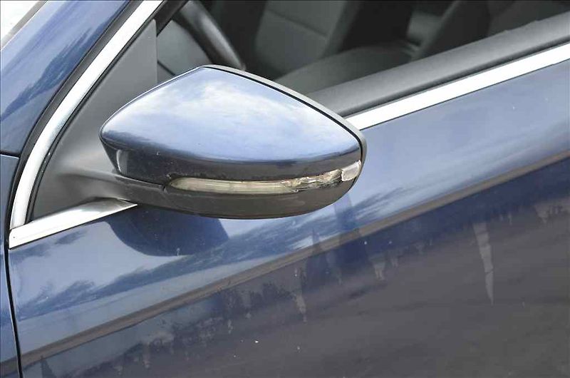 Volkswagen Passat (2012) VARIANT 1,6 TDI - fotka 11 z 35