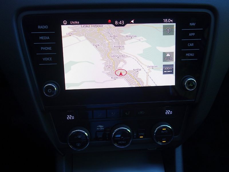 Škoda Octavia (2019) 2.0TDI 110kW DSG -VÝBAVA-DPH! - fotka 19 z 47
