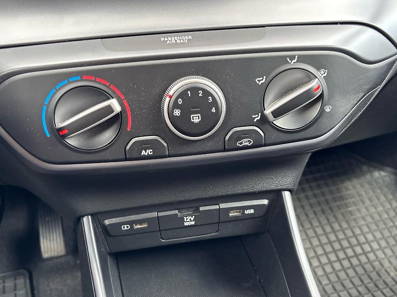 Hyundai i20 Comfort - fotka 25 z 25