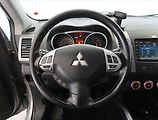 Mitsubishi Outlander (2009) 2.2 DI-D, 4X4, 7 míst, Navi - náhled 18