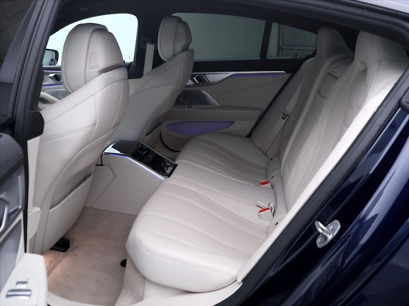 BMW Řada 8 3,0 840i 245kW Gran Coupe DPH - fotka 15 z 49