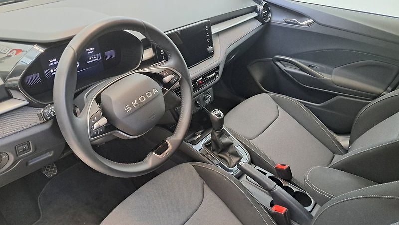 Škoda Fabia (2025) Selection 1,0 MPI 59 kW - fotka 10 z 24