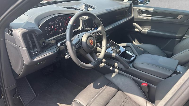 Porsche Cayenne Coupé Black Edition - fotka 14 z 23