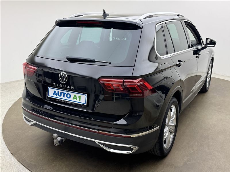 Volkswagen Tiguan 2,0 DSG DPH ACC NZTOP VC TAŽNÉ - fotka 4 z 49