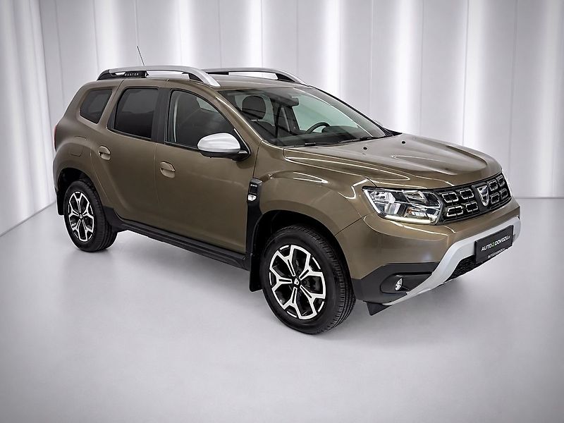 Dacia Duster 1.5 dCi 4X4 COMFORT S&S, NAVIG - fotka 3 z 21