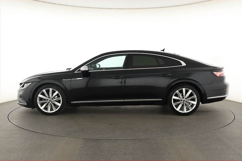 Volkswagen Arteon (2021) Elegance 2.0 TDI 4Motion - fotka 3 z 21