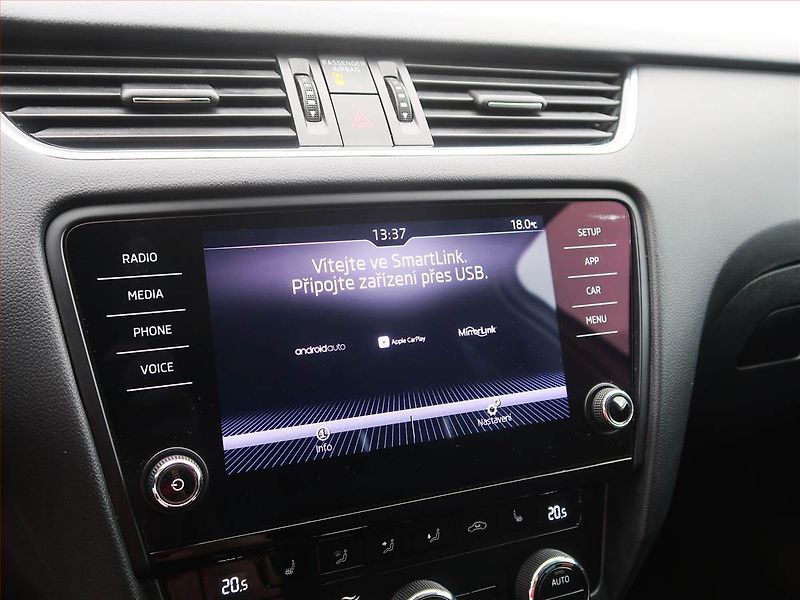 Škoda Octavia (2018) Style 1.5 TSI, Automat - fotka 16 z 19