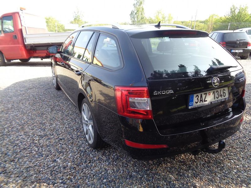 Škoda Octavia 2,0 TDI - fotka 6 z 13