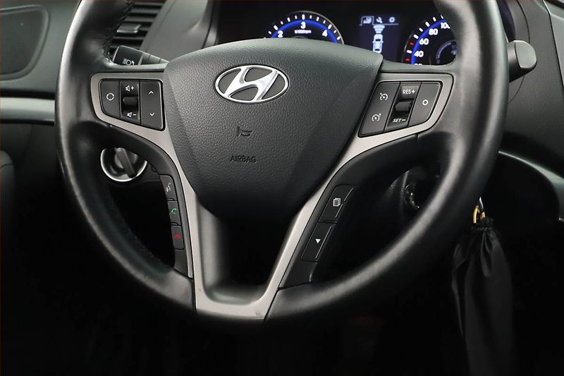 Hyundai i40 (2017) 1.7 CRDi, Serv.kniha, Navi - fotka 8 z 17