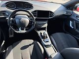 Peugeot 308 (2019) SW GT LINE 1,2 130K - náhled 9