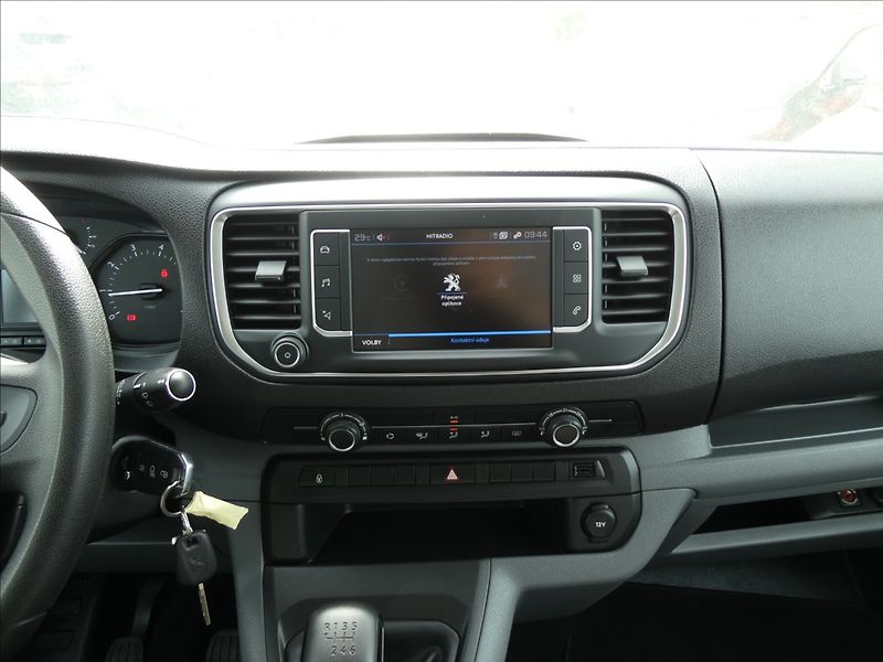Peugeot Expert 1,5 HDi 1.MAJ.,LONG,9.míst,DPH - fotka 27 z 44