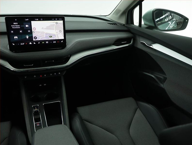 Škoda Enyaq (2022) iV 60 (62 kWh), SoH 92% - fotka 8 z 18