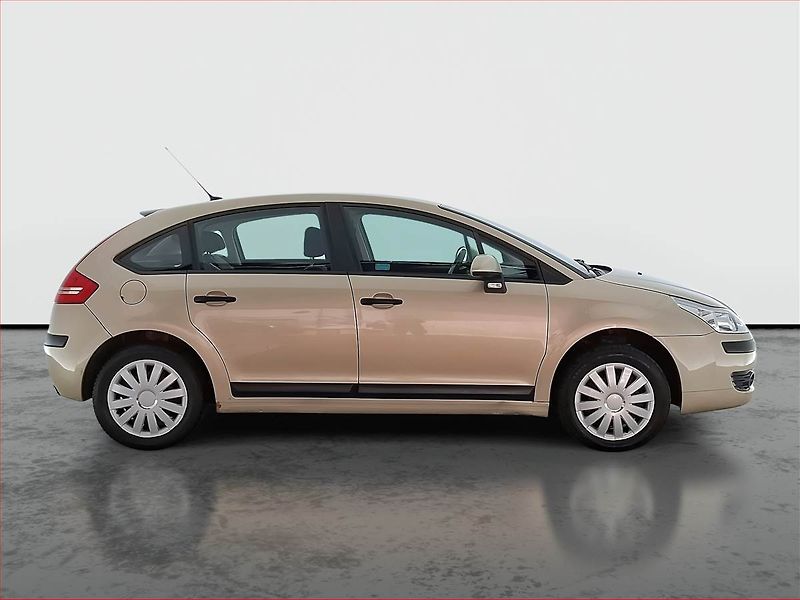 Citroën C4 (2007) 1.6 16V, Serv.kniha, nová STK - fotka 6 z 15
