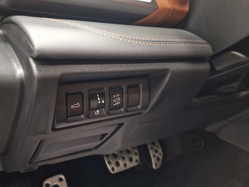 Subaru Outback (2022) 2.5 TOURING 2022 | Záruka - fotka 22 z 66