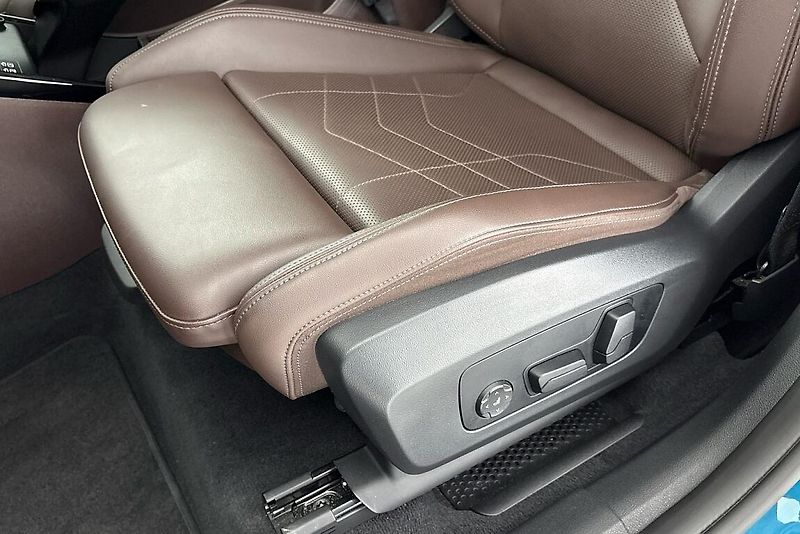 BMW X1 xDrive20d - fotka 7 z 26