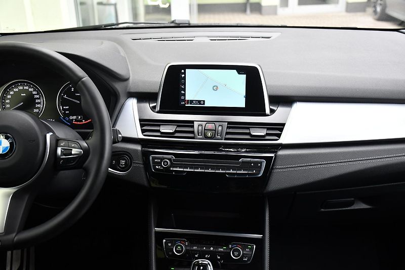 BMW Řada 2 216D GRAN TOURER TAŽNÉ ČR 1.M - fotka 7 z 37