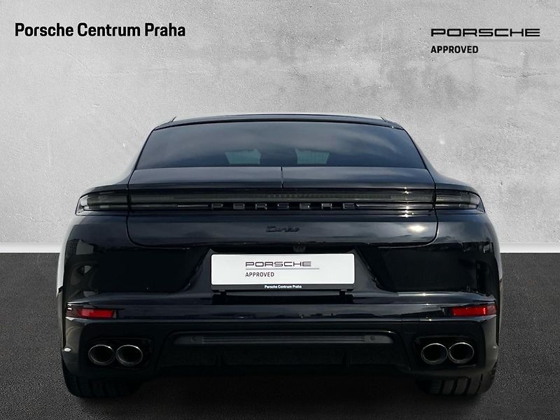 Porsche Panamera Turbo E-Hybrid - fotka 7 z 30
