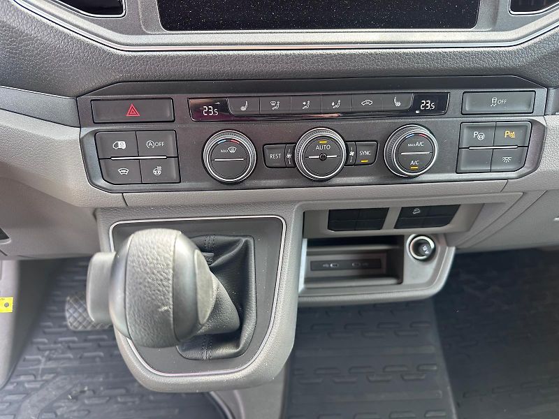 Volkswagen Crafter 2.0 TDI 130kW DSG 4Motion - fotka 12 z 13