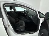 Volkswagen Golf Highline DSG - náhled 9