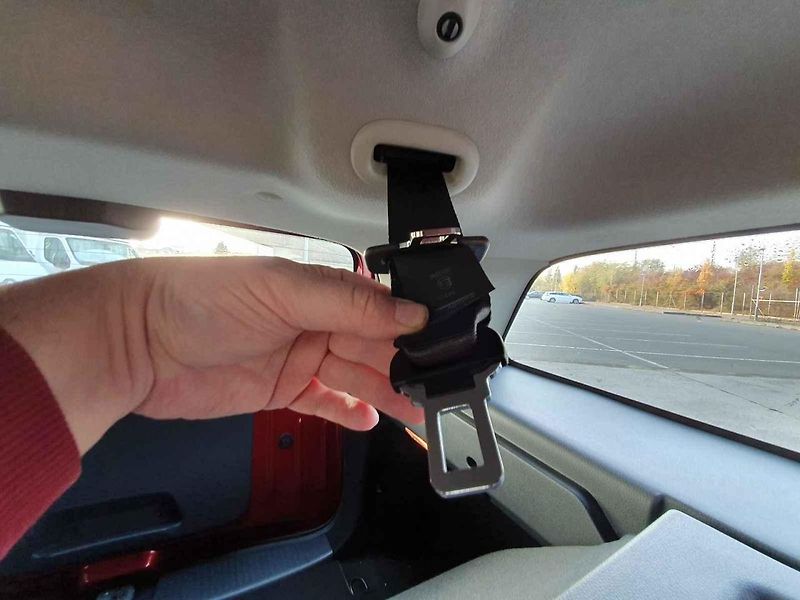 Výhodně koupíte třeba Dacii Duster, která na podzim plošně zlevnila o 15 tisíc korun.