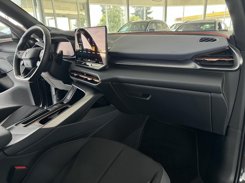 Cupra Terramar 2,0TSI VZ 265*4x4*DPH*5Let*Zár - fotka 13 z 37