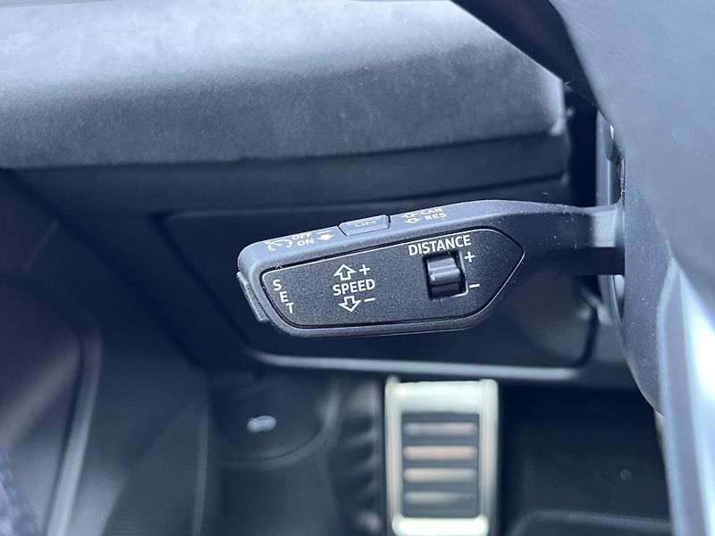 Audi A5 (2025) Avant TDI quattro 150kW STR - fotka 16 z 29