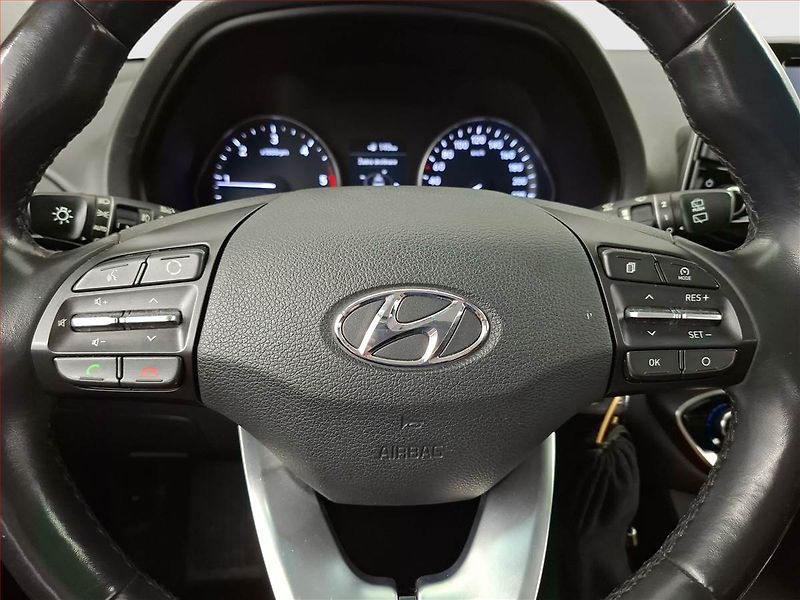 Hyundai i30 (2017) 1.6 CRDi, Navi, Tempomat - fotka 17 z 19