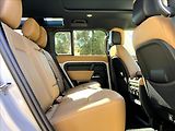 Land Rover Defender 110 V8 P425 X-DYNAMIC HSE - náhled 33
