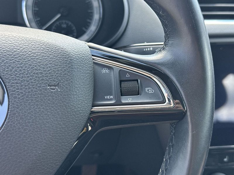 Škoda Octavia (2018) 1.6 TDI Style - fotka 16 z 31