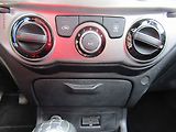 Hyundai i20 (2013) 1.3i, AC, TZ - náhled 14