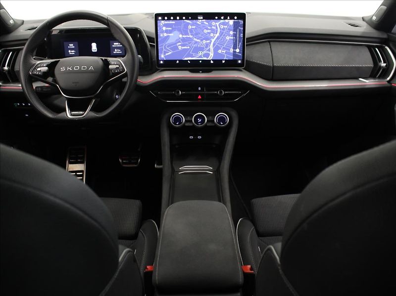 Škoda Kodiaq 2,0 TDI 4x4 Sportline 20tkm.TZ - fotka 8 z 35