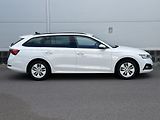 Škoda Octavia (2023) 110kW DSG/ACC/NAVI/SERVIS - náhled 9